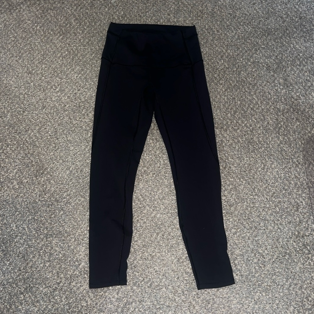 Lululemon leggings. 6